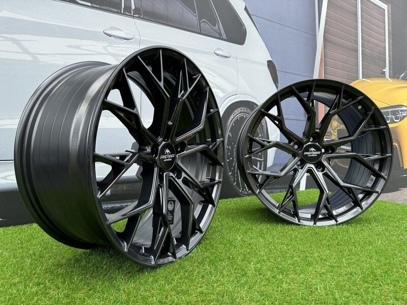 Photo 4 - Forzza Forzza Titan Audi VW MB Skoda light alloy R19 rims