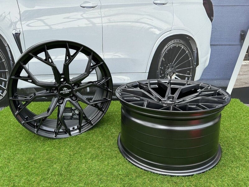 Photo 10 - Forzza Forzza Titan Audi VW MB Skoda light alloy R19 rims