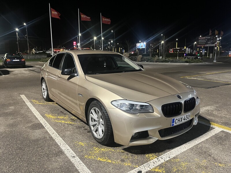 Фотография 2 - Bmw 520 2010 г Седан