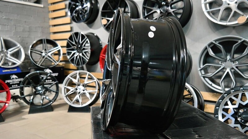 Photo 5 - Autowheels VW Adelaide Style Golf, T-Roc light alloy R18 rims