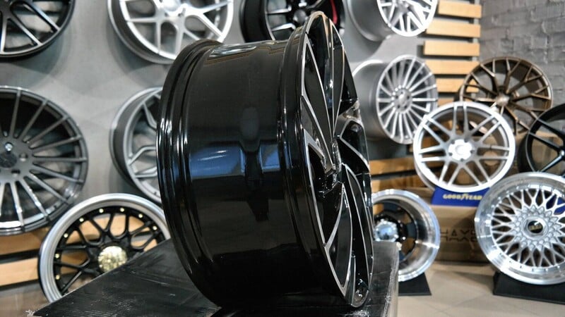 Photo 8 - Autowheels VW Adelaide Style Golf, T-Roc light alloy R18 rims