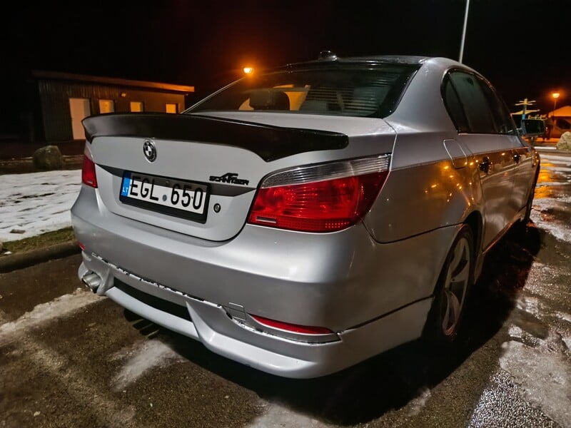 Photo 2 - Bmw 525 2006 y Sedan