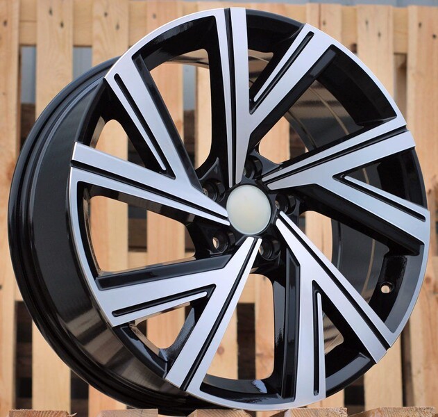 Nuotrauka 1 - Autowheels VW Bergamo Style Tiguan, T-Roc lengvojo lydinio R17 ratlankiai