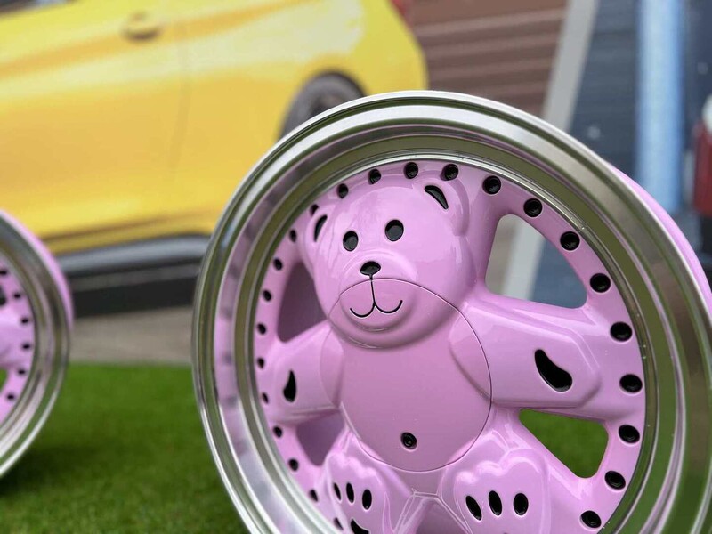 Photo 10 - Autowheels Ronal Teddy Bear VW JDM Pink light alloy R15 rims