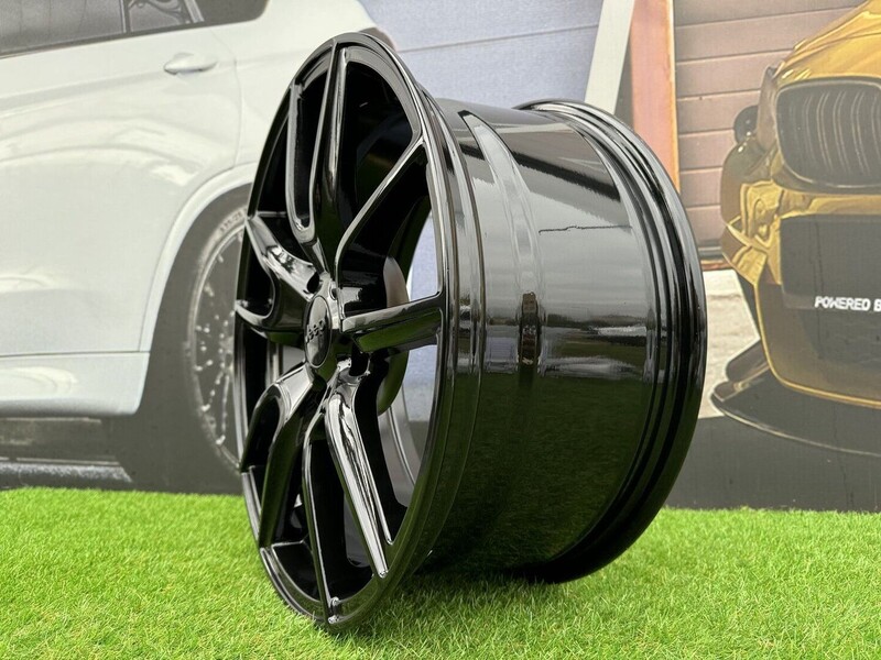 Photo 6 - Autowheels Jeep, Dodge, Chrysler 4x4 light alloy R18 rims