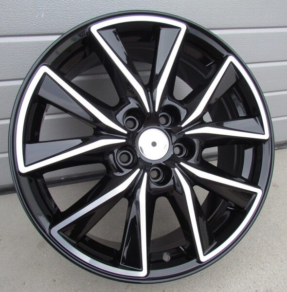 Photo 1 - Autowheels Mazda 3, 6, CX-3, CX-5 light alloy R18 rims