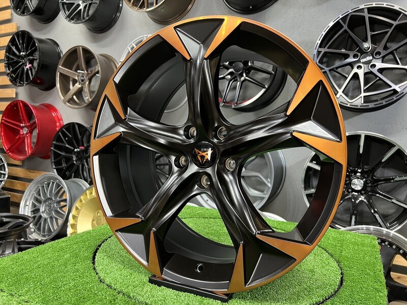 Photo 1 - Autowheels Cupra 38/3 Style Formentor light alloy R18 rims