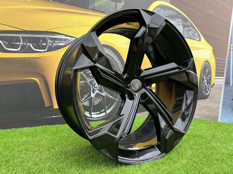 Фотография 3 - Autowheels Audi SQ8 E-Tron style Q7 Q8 литые R22 диски