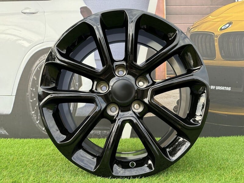 Nuotrauka 1 - Autowheels Jeep Grand Cherokee, Dodge lengvojo lydinio R18 ratlankiai