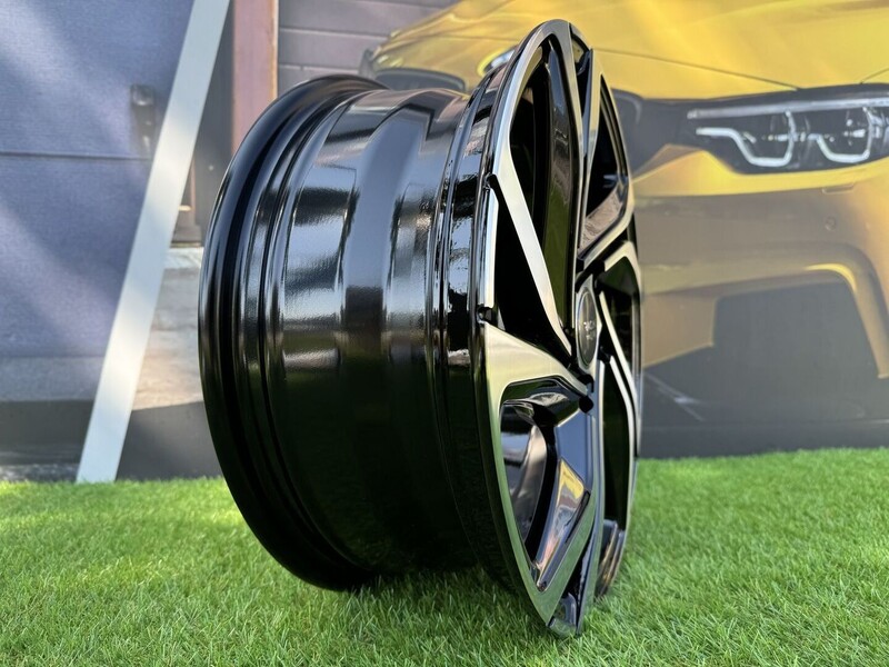 Photo 8 - Autowheels Audi A1, A3, VW, Subaru light alloy R15 rims