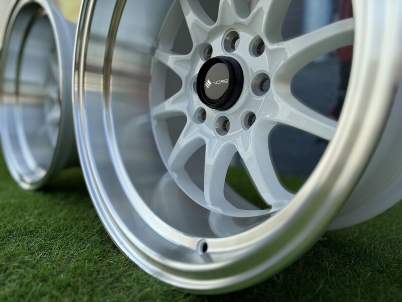 Nuotrauka 9 - Autowheels Vors TR03 BMW E30, JDM, Audi lengvojo lydinio R15 ratlankiai