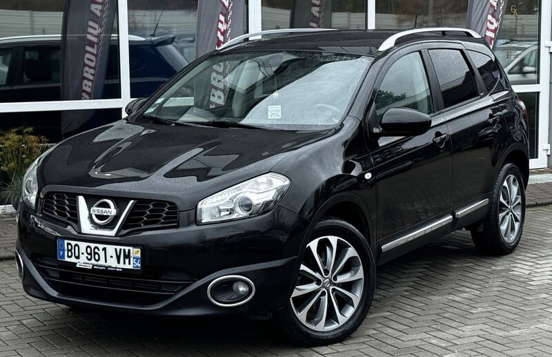 Photo 1 - Nissan Qashqai+2 2011 y Off-road / Crossover