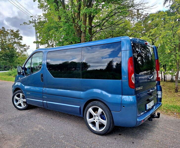 Photo 6 - Renault Trafic GENERATION 2006 y