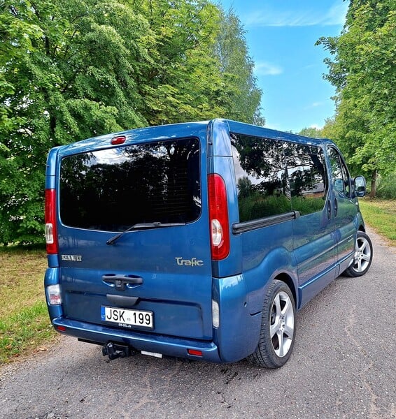 Photo 9 - Renault Trafic GENERATION 2006 y