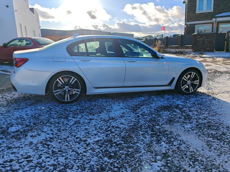 Фотография 7 - Bmw 750 50d 2016 г