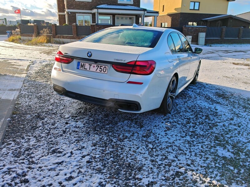 Фотография 9 - Bmw 750 50d 2016 г