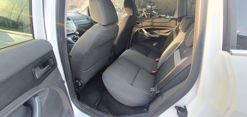 Nuotrauka 11 - Ford Kuga 2012 m Visureigis / Krosoveris