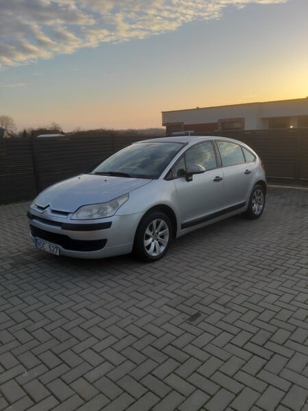 Photo 5 - Citroen C4 2006 y Hatchback