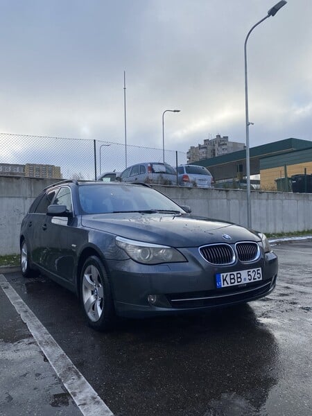 Photo 2 - Bmw 525 E61 2008 y