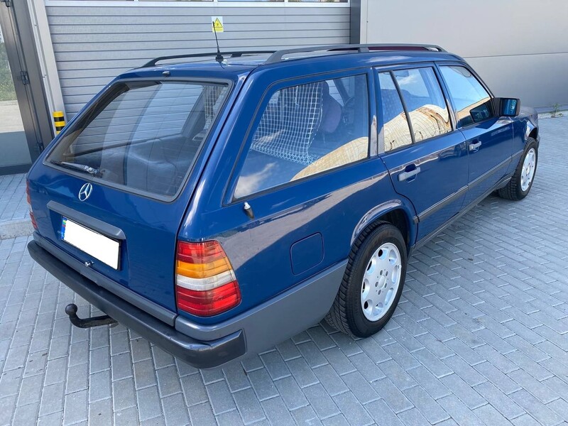 Photo 6 - Mercedes-Benz W124 1986 y Wagon