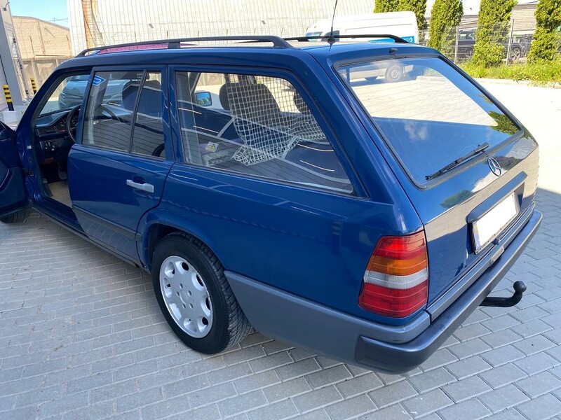 Photo 7 - Mercedes-Benz W124 1986 y Wagon