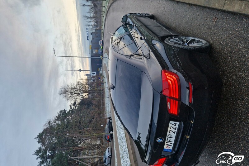 Photo 3 - Bmw 530 2014 y Sedan