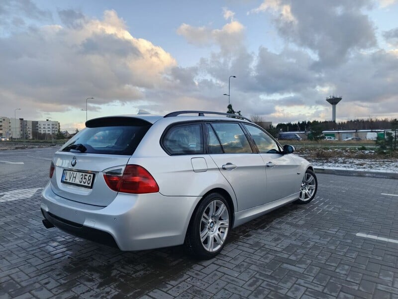 Photo 8 - Bmw 330 2006 y Wagon