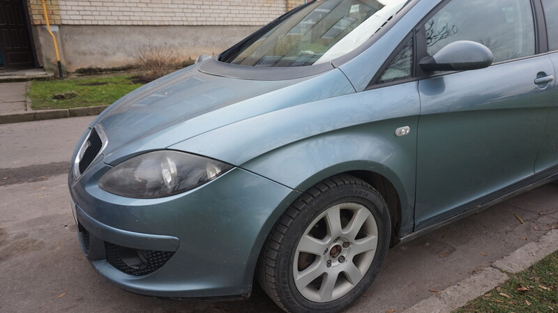 Photo 3 - Seat Altea 2005 y Van