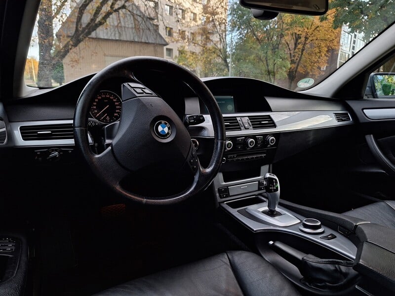 Photo 15 - Bmw 525 E61 2008 y