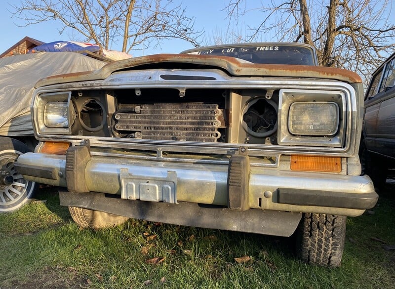 Photo 4 - Jeep Wagoneer 1987 y Off-road / Crossover