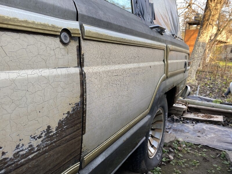 Photo 6 - Jeep Wagoneer 1987 y Off-road / Crossover