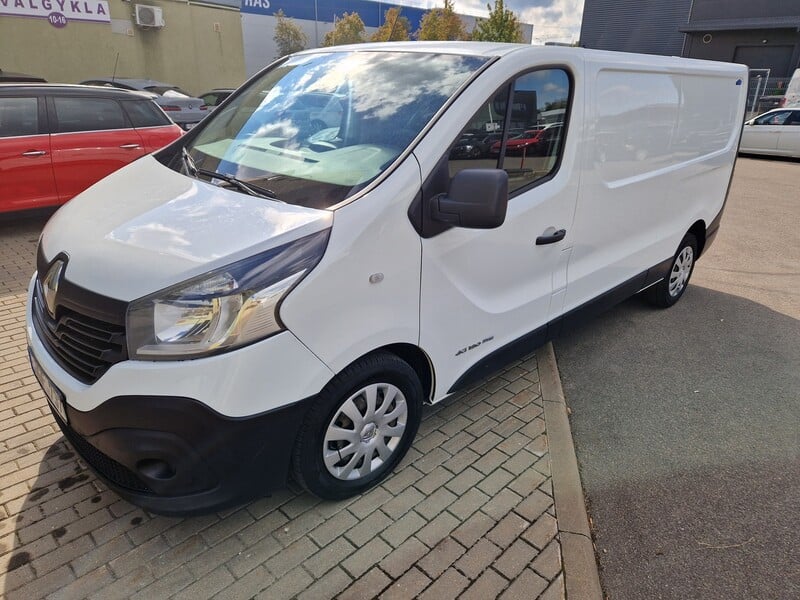 Фотография 4 - Renault Trafic 2016 г Минивэн