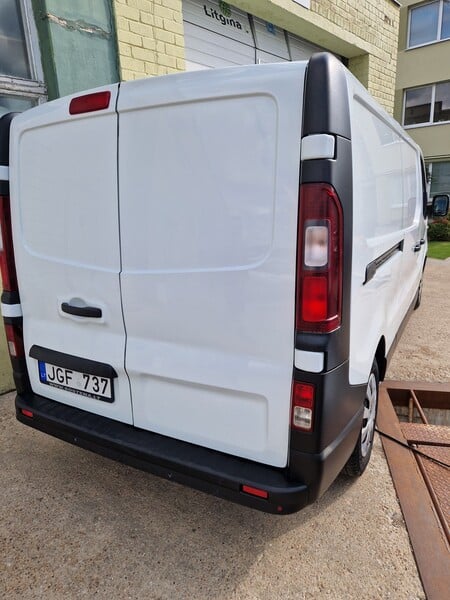 Фотография 6 - Renault Trafic 2016 г Минивэн