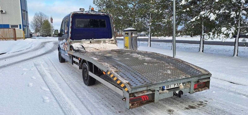 Photo 3 - Volkswagen Crafter 2009 y Car transporter