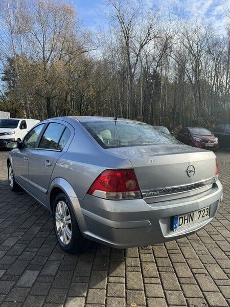 Nuotrauka 7 - Opel Astra 2008 m Sedanas