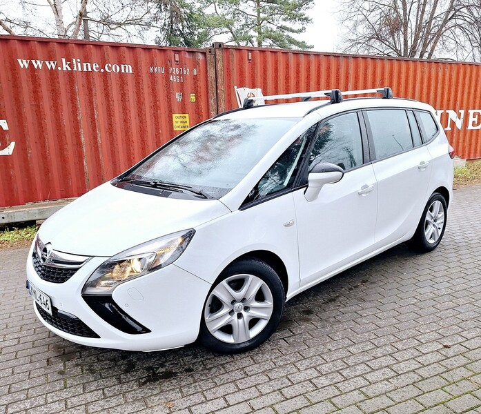 Photo 5 - Opel Zafira Tourer 2012 y Van