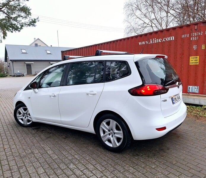 Photo 6 - Opel Zafira Tourer 2012 y Van