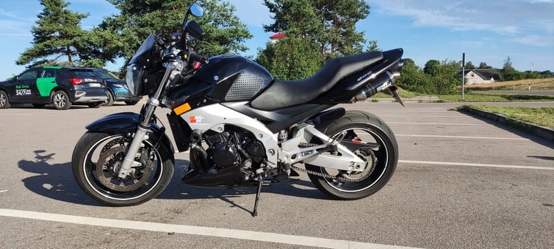 Nuotrauka 3 - Suzuki GSR 2007 m Klasikinis / Streetbike motociklas