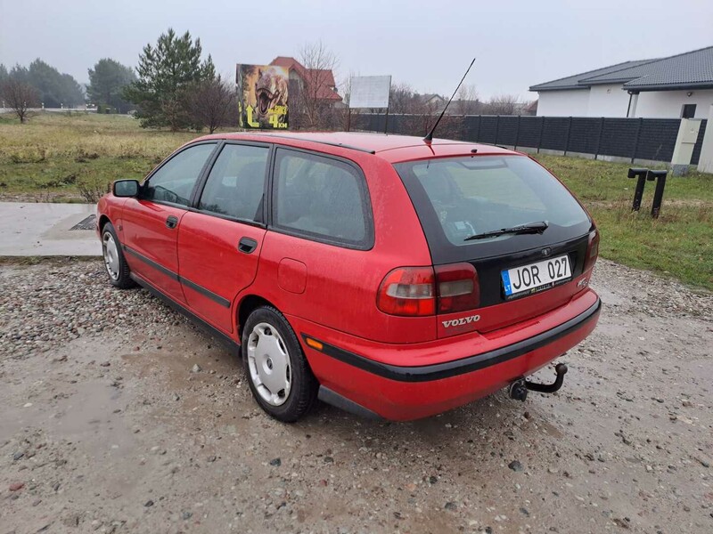 Photo 3 - Volvo V40 2000 y Wagon