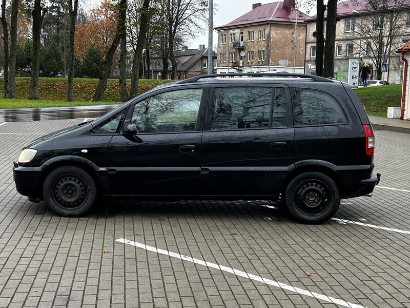 Фотография 8 - Opel Zafira A 2004 г