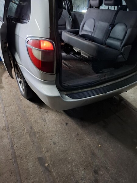 Photo 24 - Chrysler Grand Voyager IV 2004 y parts