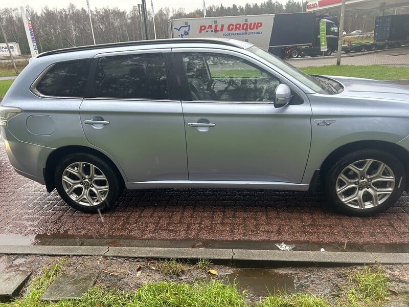 Photo 4 - Mitsubishi Outlander III 2014 y