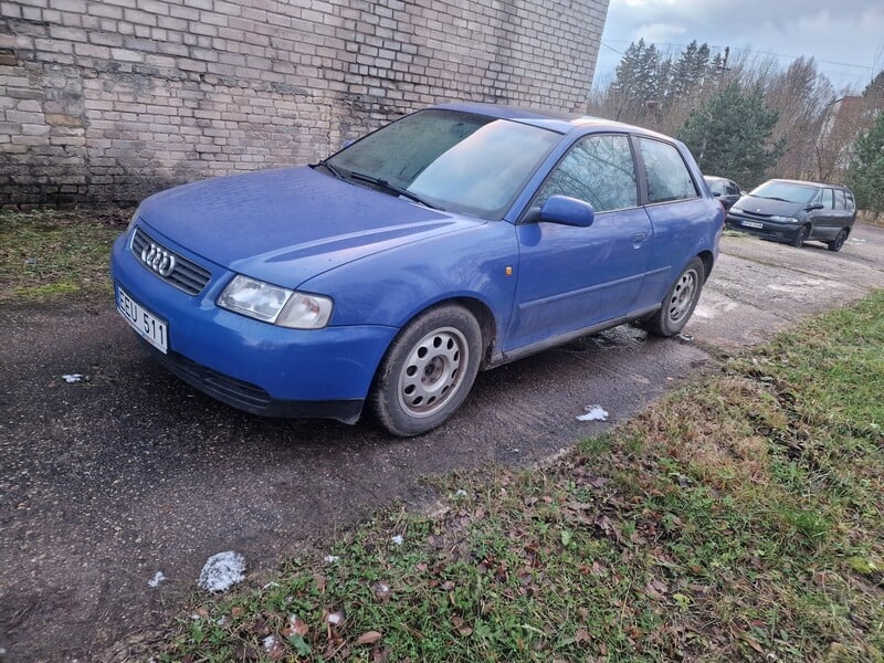 Photo 2 - Audi A3 1997 y Sedan