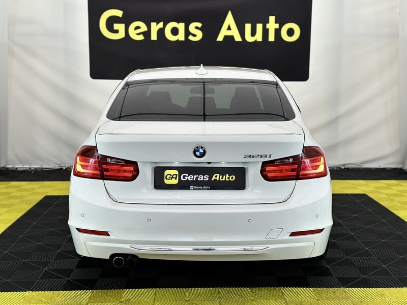 Nuotrauka 6 - Bmw 328 2015 m Sedanas