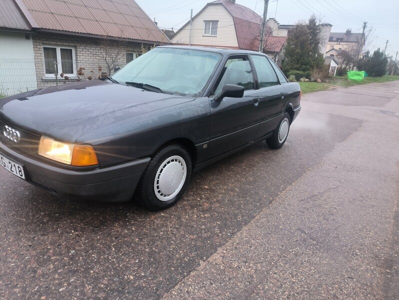 Nuotrauka 1 - Audi 80 1988 m Sedanas