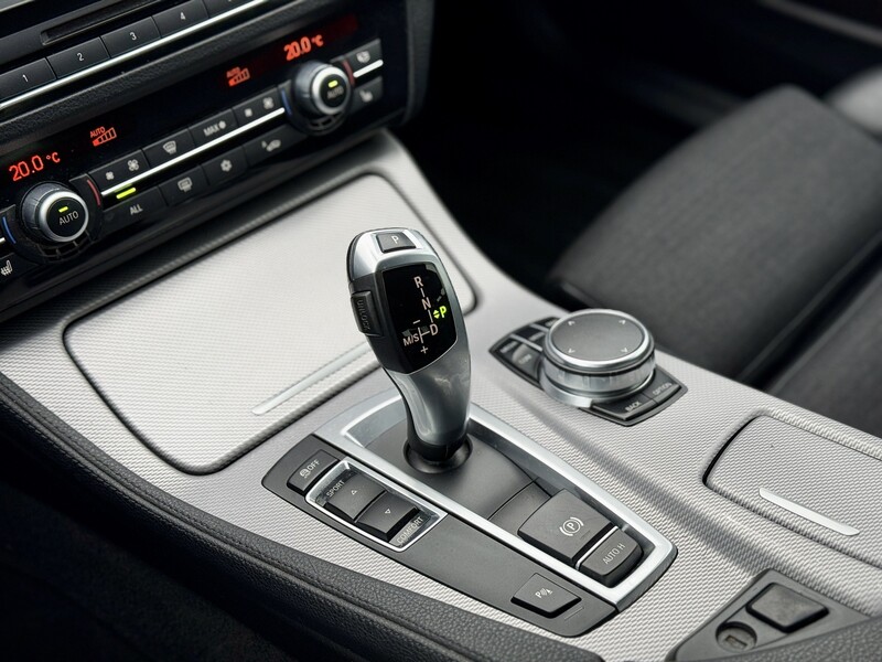 Nuotrauka 15 - Bmw 520 2012 m Universalas