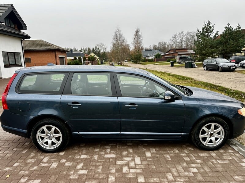 Photo 11 - Volvo V70 2009 y Wagon