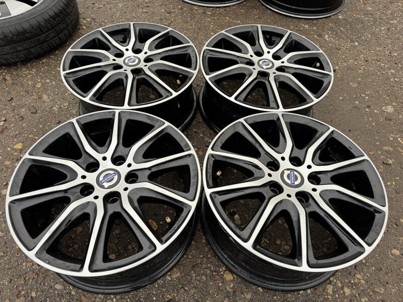 Photo 1 - Volvo Siunciam, 6.5J ET48 light alloy R16 rims