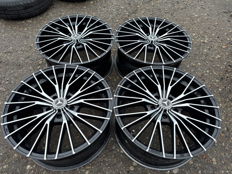 Photo 1 - Mercedes-Benz Siunciam, 8J ET48 light alloy R18 rims