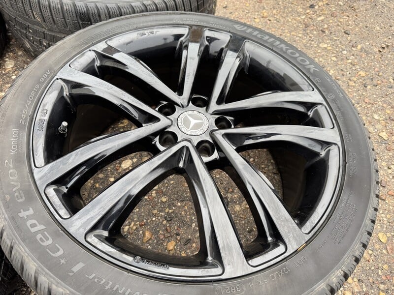 Photo 3 - Mercedes-Benz Siunciam, 8J ET45 light alloy R19 rims